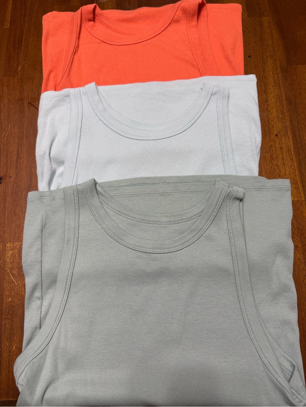 a new day Women’s 3-Pack Sleeveless Tank Tops Orange, Light blue, Greenish grey